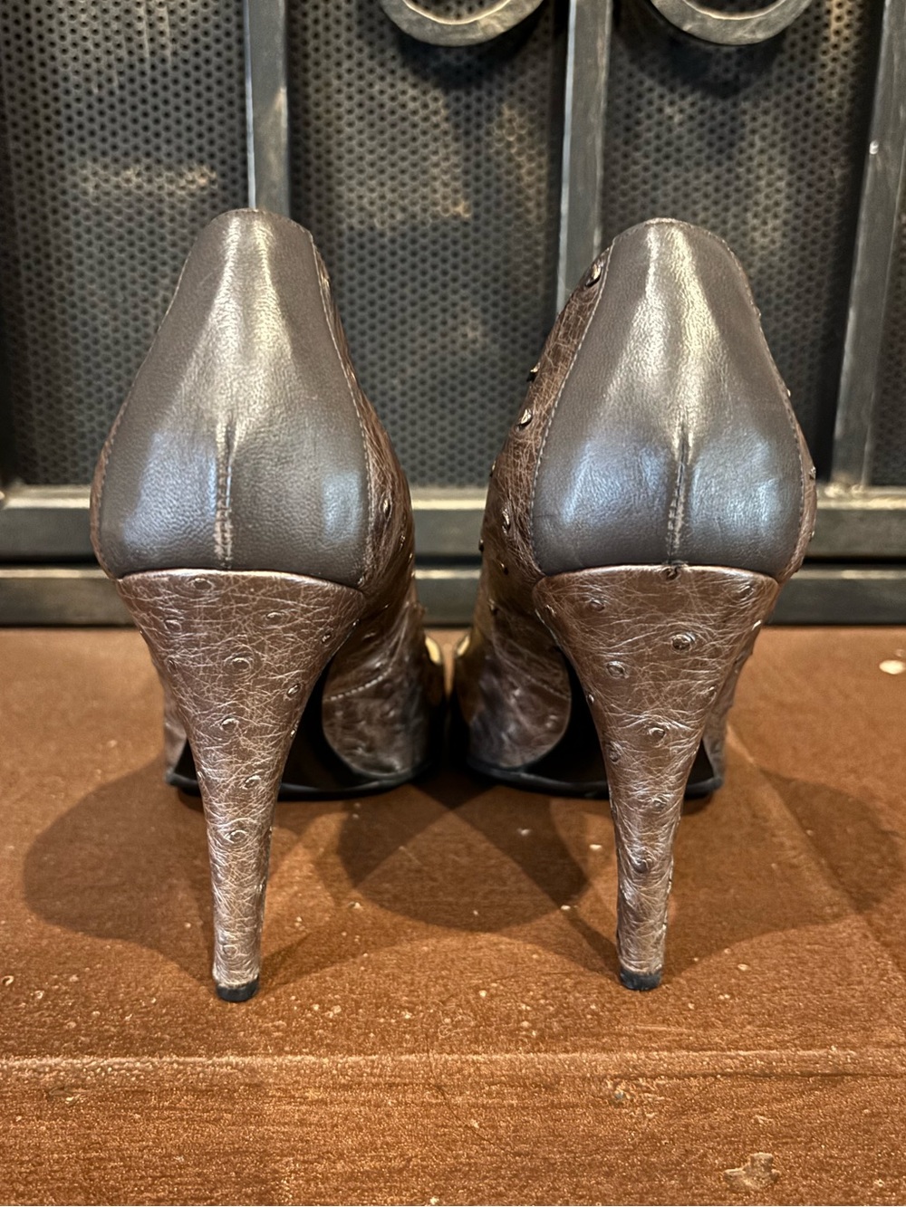 Versace Ostrich Pointed Toe Pumps - Picture 4 of 9